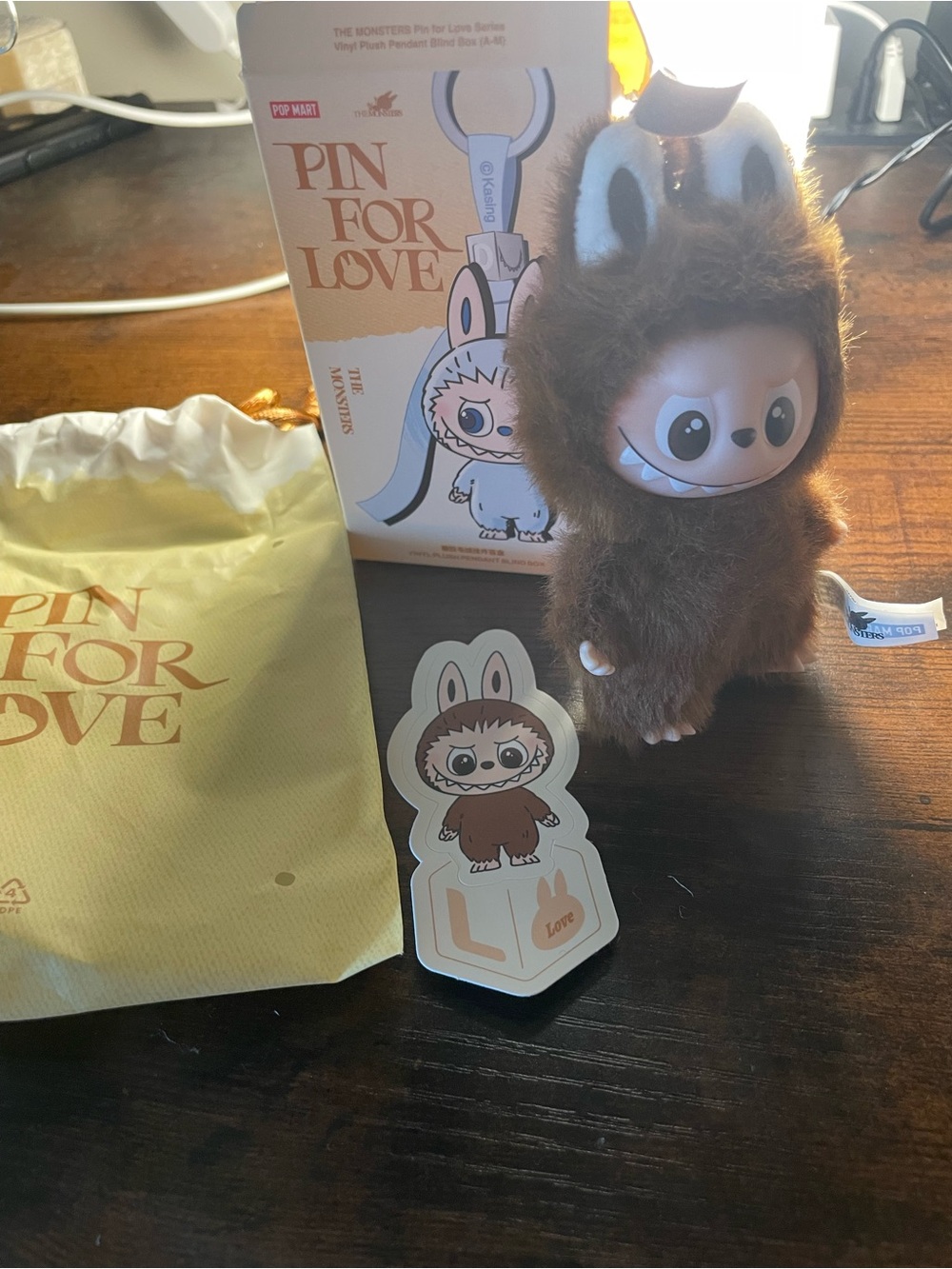 Pin For Love Plush: Letter L